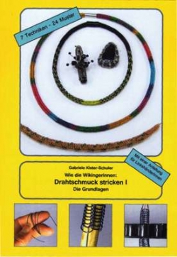 Viking chain knitting