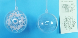 Acrylic ball in two parts 5,7cm